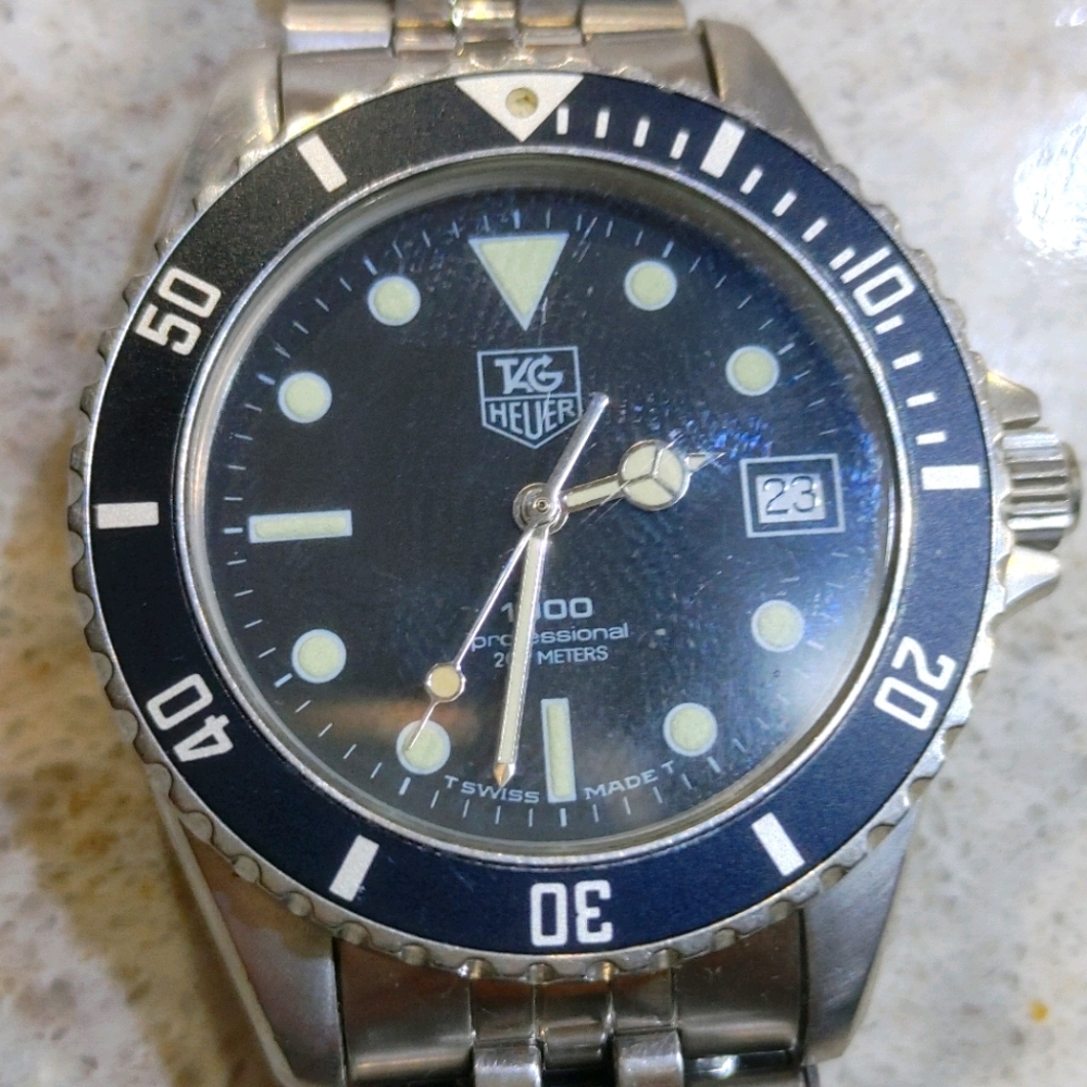 Tag Heuer Professional 1000